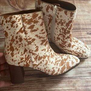 INC International Concepts Brown & White Cow HairCalf  Ankle Bootie 5.5